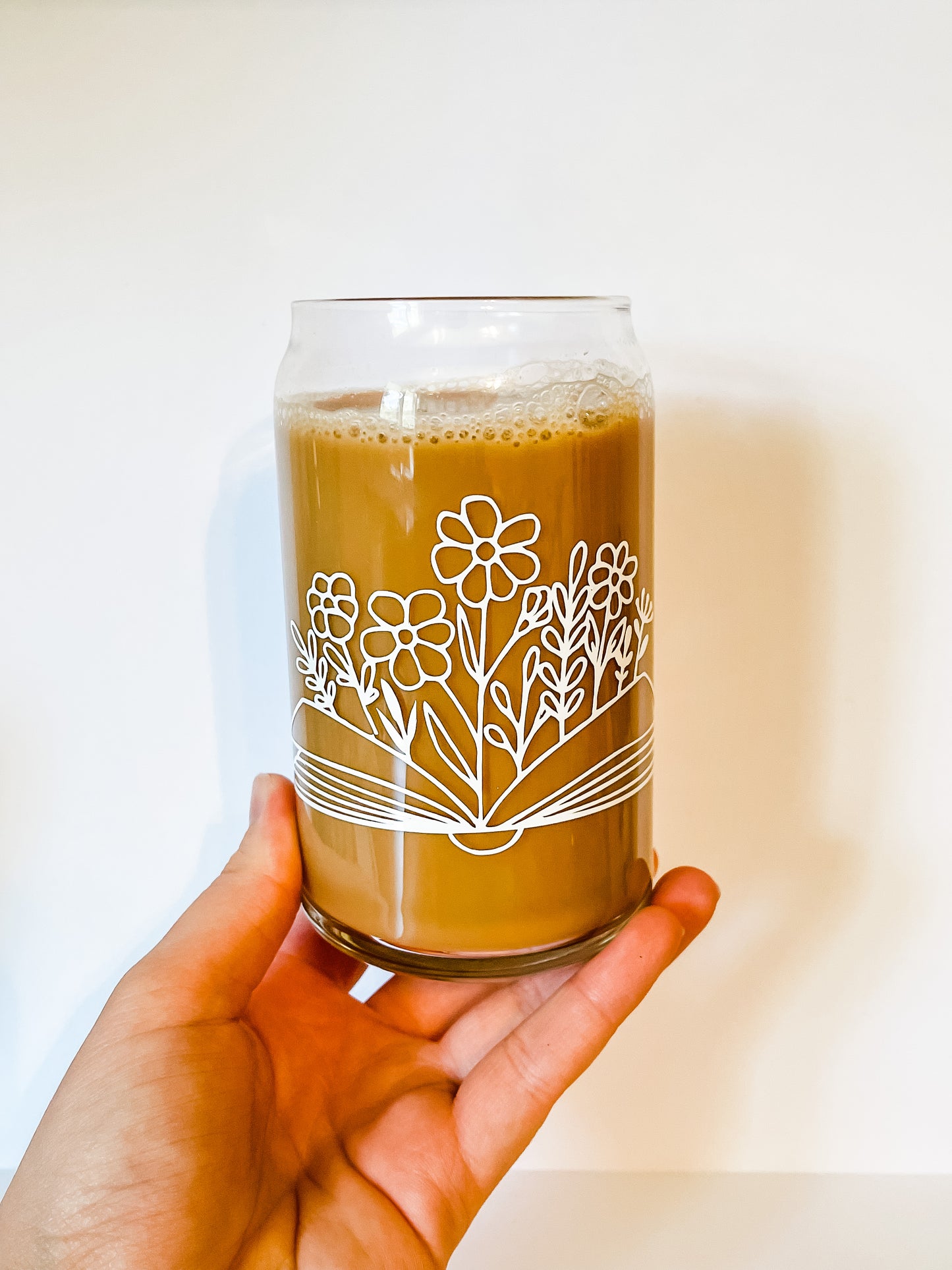 Book Lovers Glass Cup