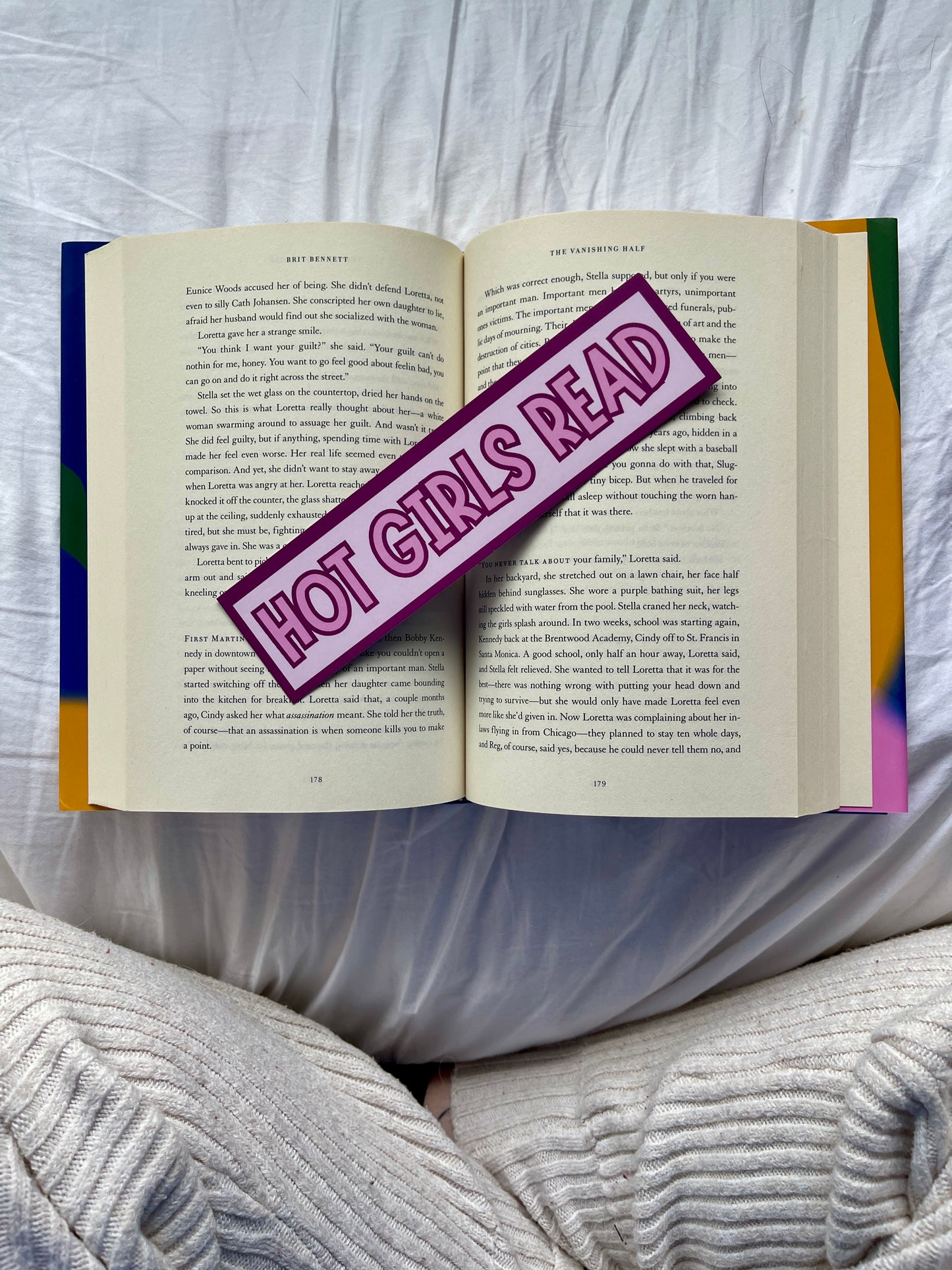 90s Hot Girls Read Bookmark